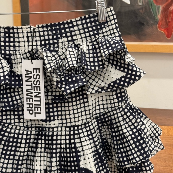 Essentiel Antwerp Hapaul Skirt - Picture 2 of 12